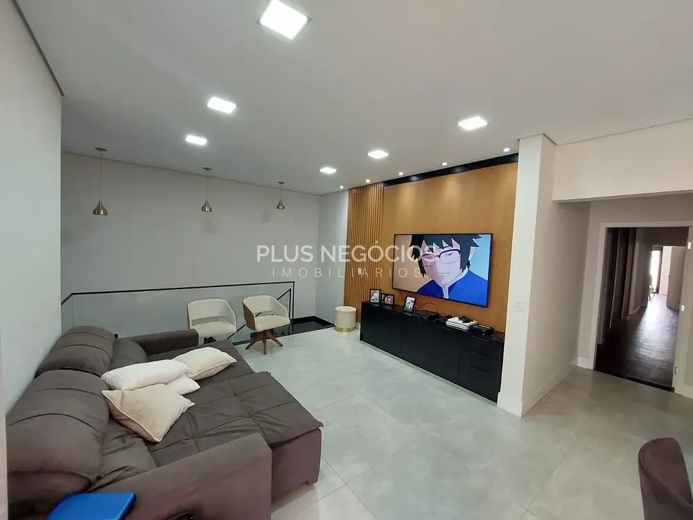 Casa, 4 quartos, 310 m² - Foto 1