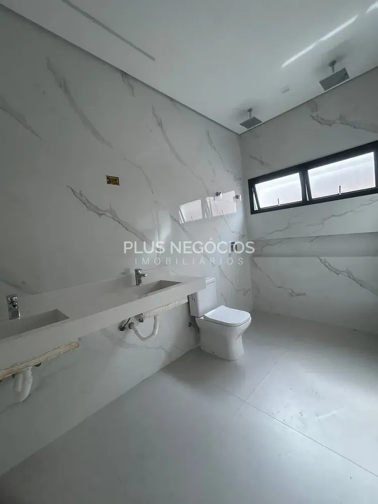 Casa, 3 quartos, 294 m² - Foto 2