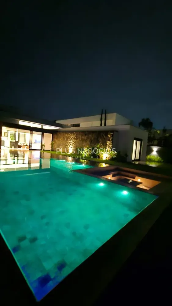 Casa, 4 quartos, 326 m² - Foto 4