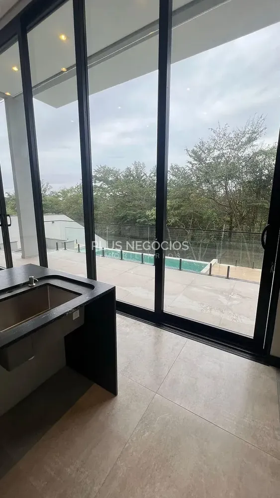 Casa, 3 quartos, 303 m² - Foto 2