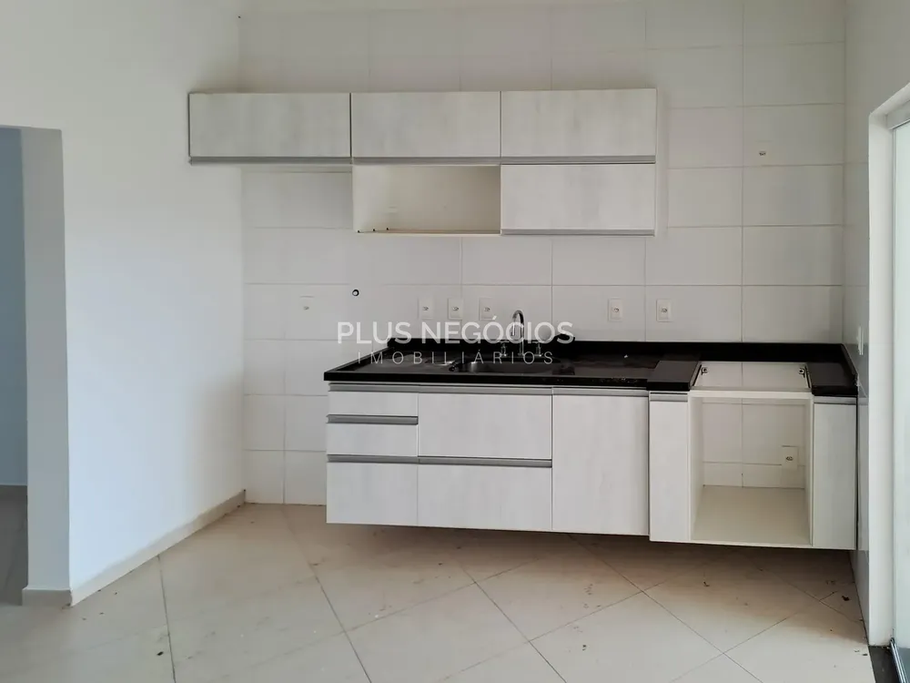 Casa, 3 quartos, 168 m² - Foto 3