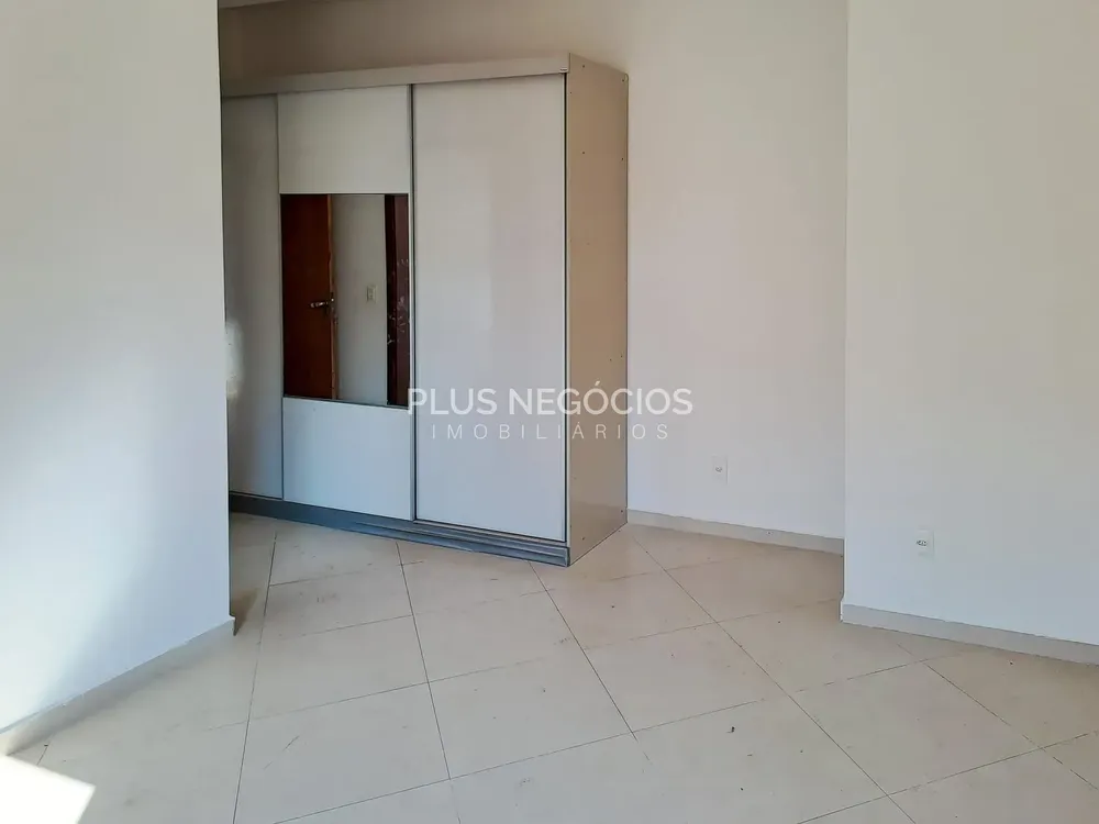 Casa, 3 quartos, 168 m² - Foto 3