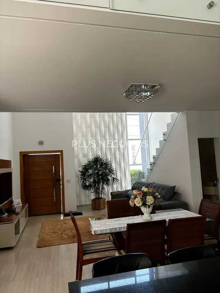 Casa, 3 quartos, 220 m² - Foto 11