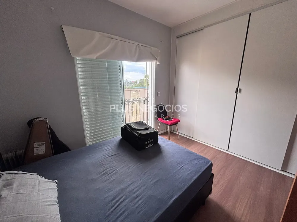 Casa, 4 quartos, 239 m² - Foto 6