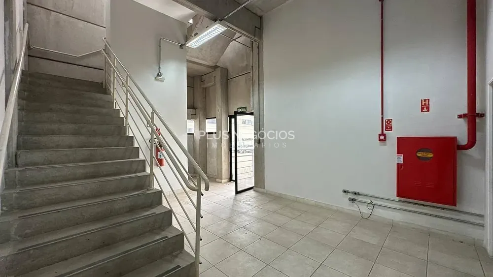 Depósito-Galpão, 823 m² - Foto 3