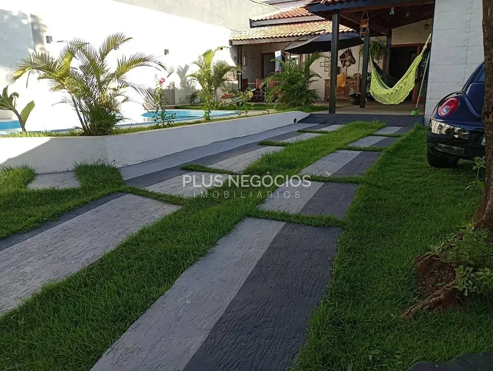 Casa, 3 quartos, 300 m² - Foto 1