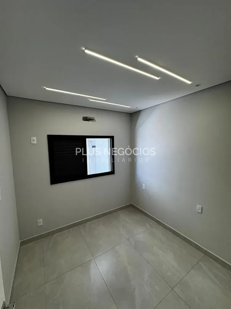 Casa, 3 quartos, 133 m² - Foto 2
