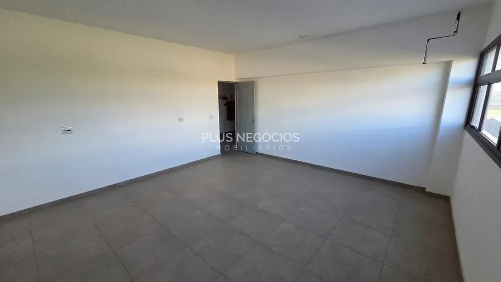 Depósito-Galpão, 726 m² - Foto 2