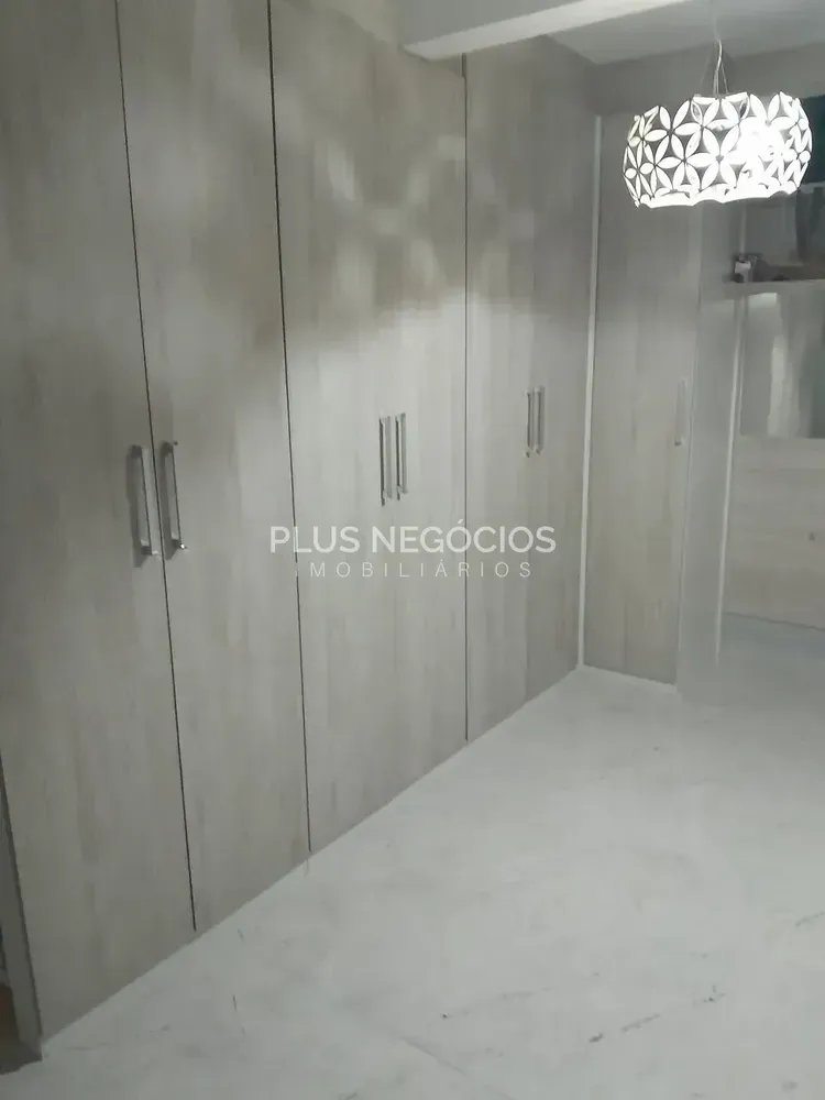 Casa, 3 quartos, 218 m² - Foto 6