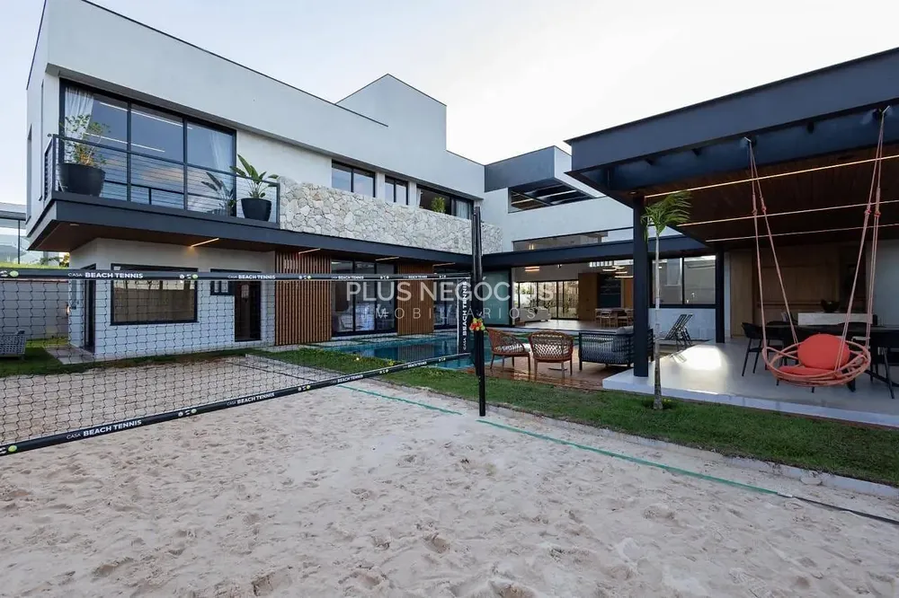 Casa, 4 quartos, 530 m² - Foto 1