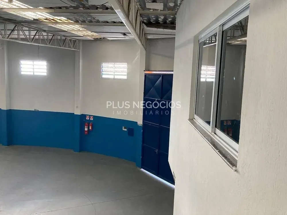 Depósito-Galpão, 230 m² - Foto 3