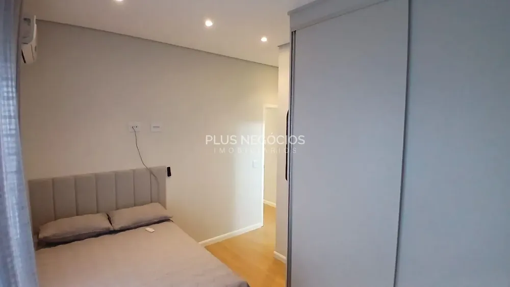 Casa, 3 quartos, 214 m² - Foto 4