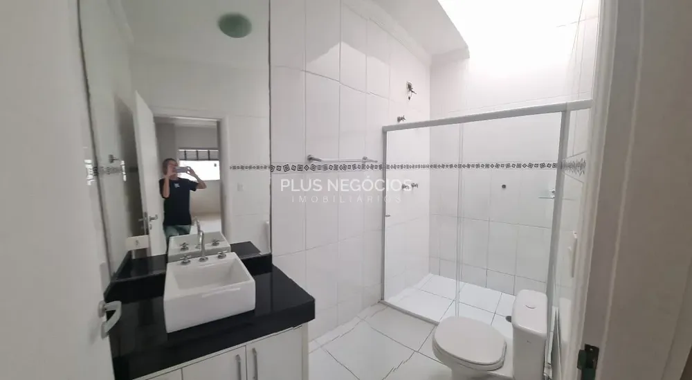 Sobrado, 3 quartos, 179 m² - Foto 3