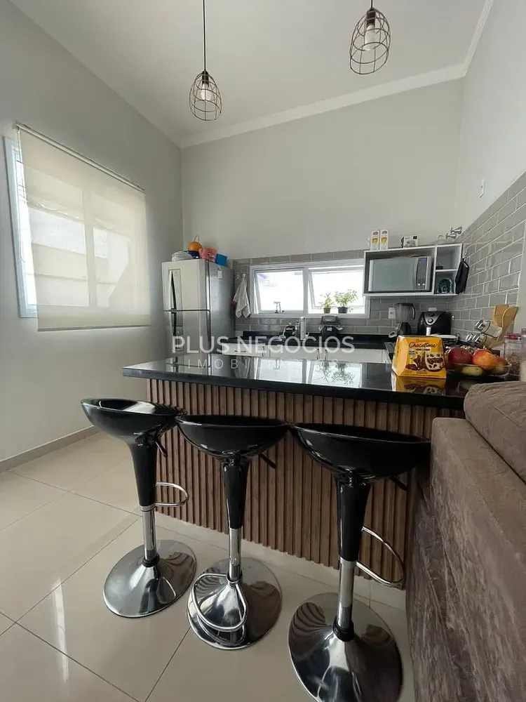 Casa, 3 quartos, 107 m² - Foto 2