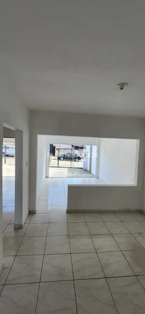 Casa, 1 quarto, 110 m² - Foto 1