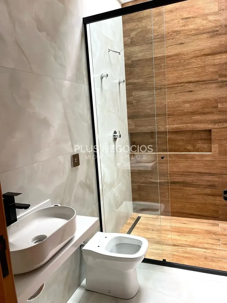 Casa, 3 quartos, 177 m² - Foto 1