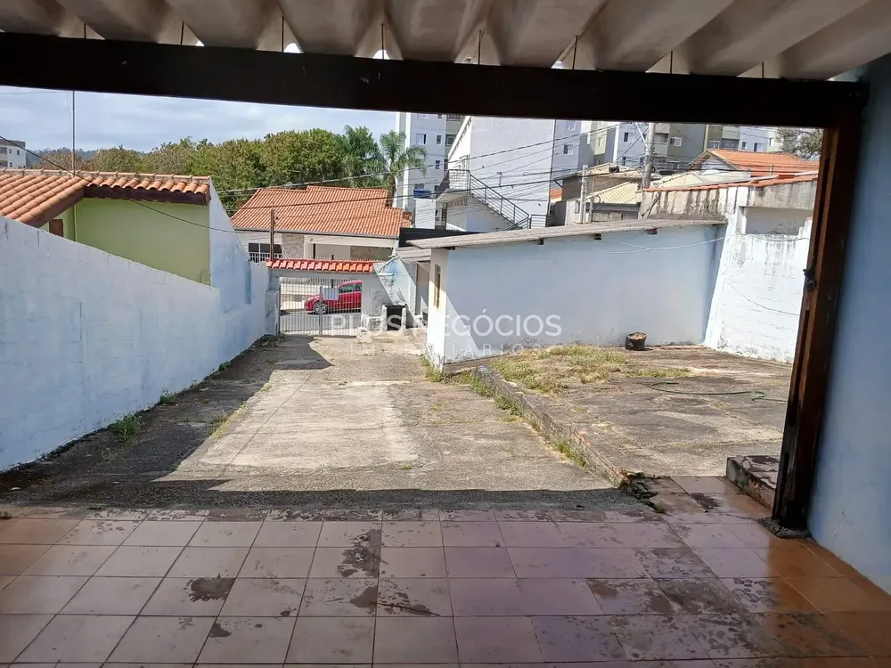 Casa, 3 quartos, 175 m² - Foto 2