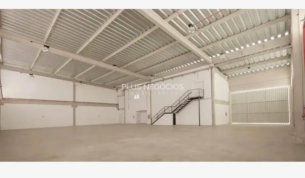 Depósito-Galpão, 840 m² - Foto 1