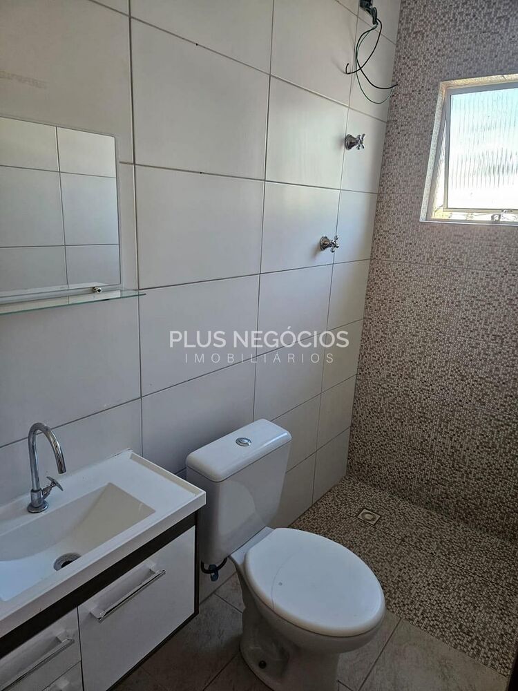 Casa, 3 quartos, 164 m² - Foto 2