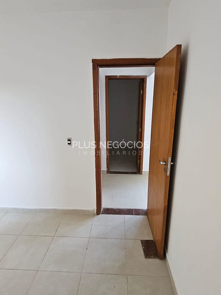 Casa, 3 quartos, 164 m² - Foto 1