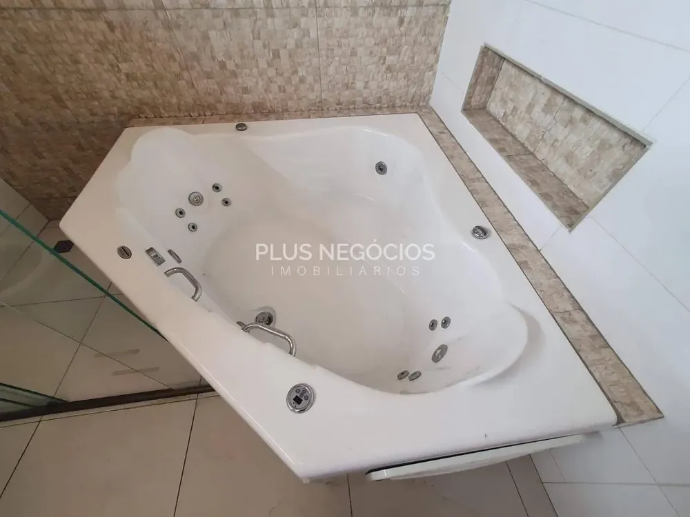 Casa, 3 quartos, 341 m² - Foto 3