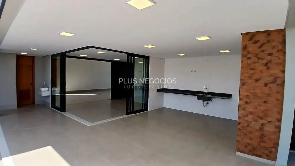 Casa, 3 quartos, 360 m² - Foto 1
