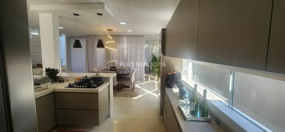 Casa, 3 quartos, 250 m² - Foto 7