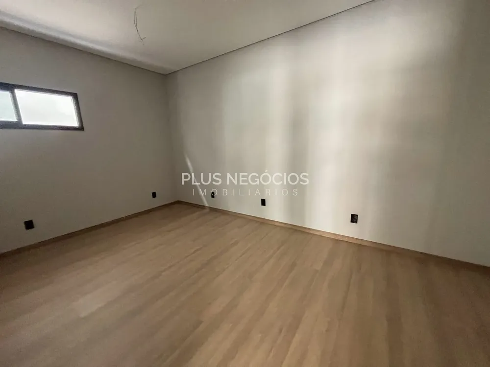 Casa, 4 quartos, 398 m² - Foto 2