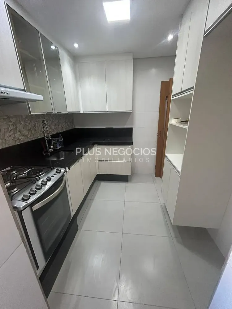 Apartamento, 3 quartos, 72 m² - Foto 1