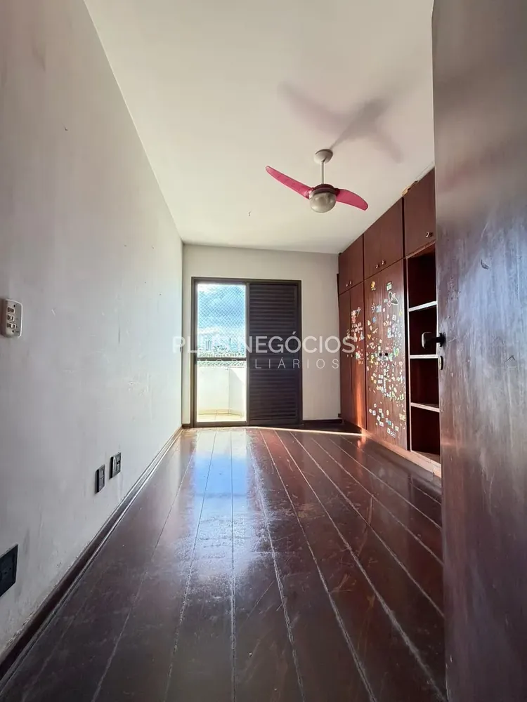 Apartamento, 3 quartos, 206 m² - Foto 10