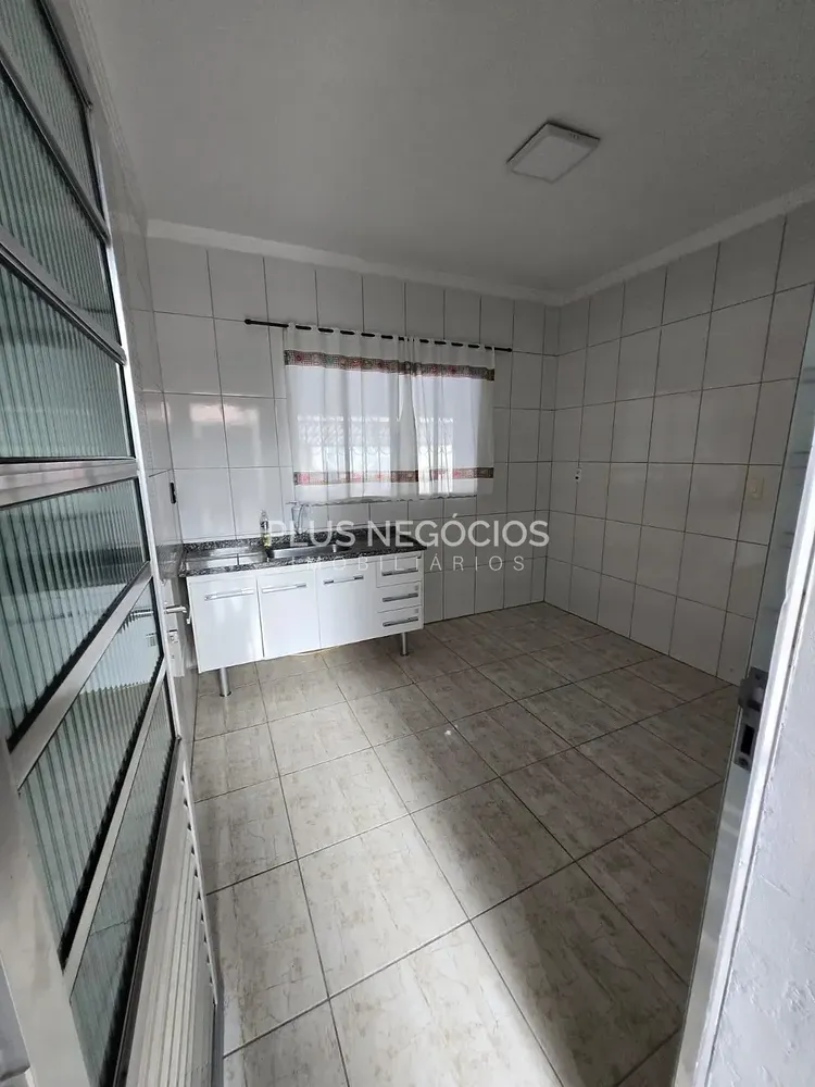 Casa, 2 quartos, 130 m² - Foto 3