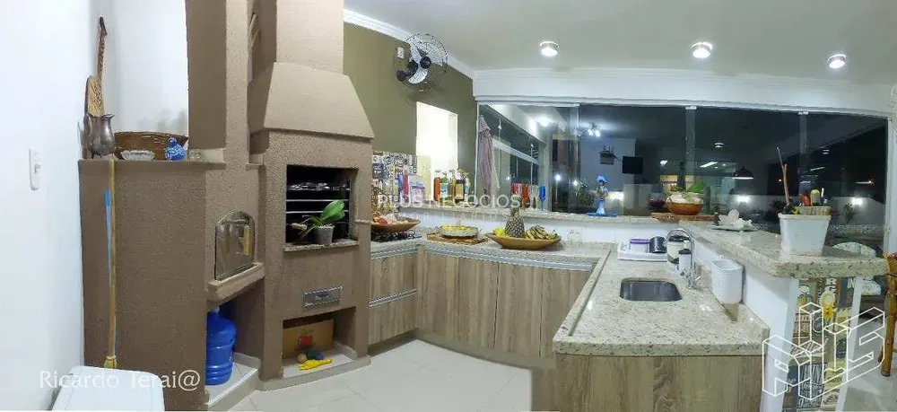 Casa, 5 quartos, 372 m² - Foto 1