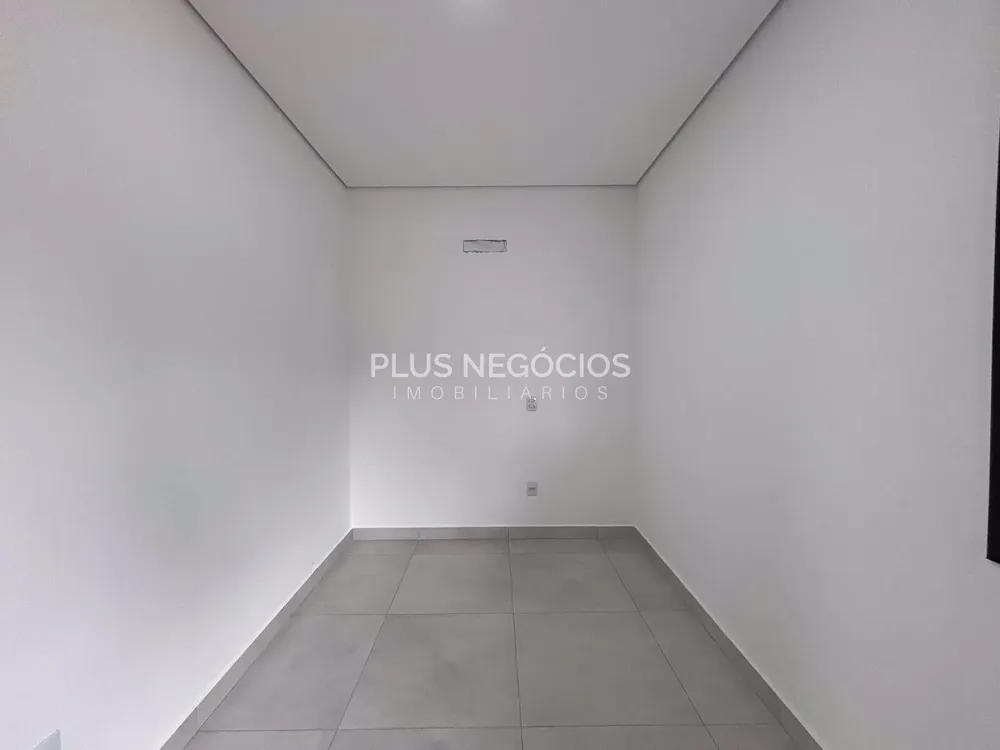 Casa, 3 quartos, 114 m² - Foto 1