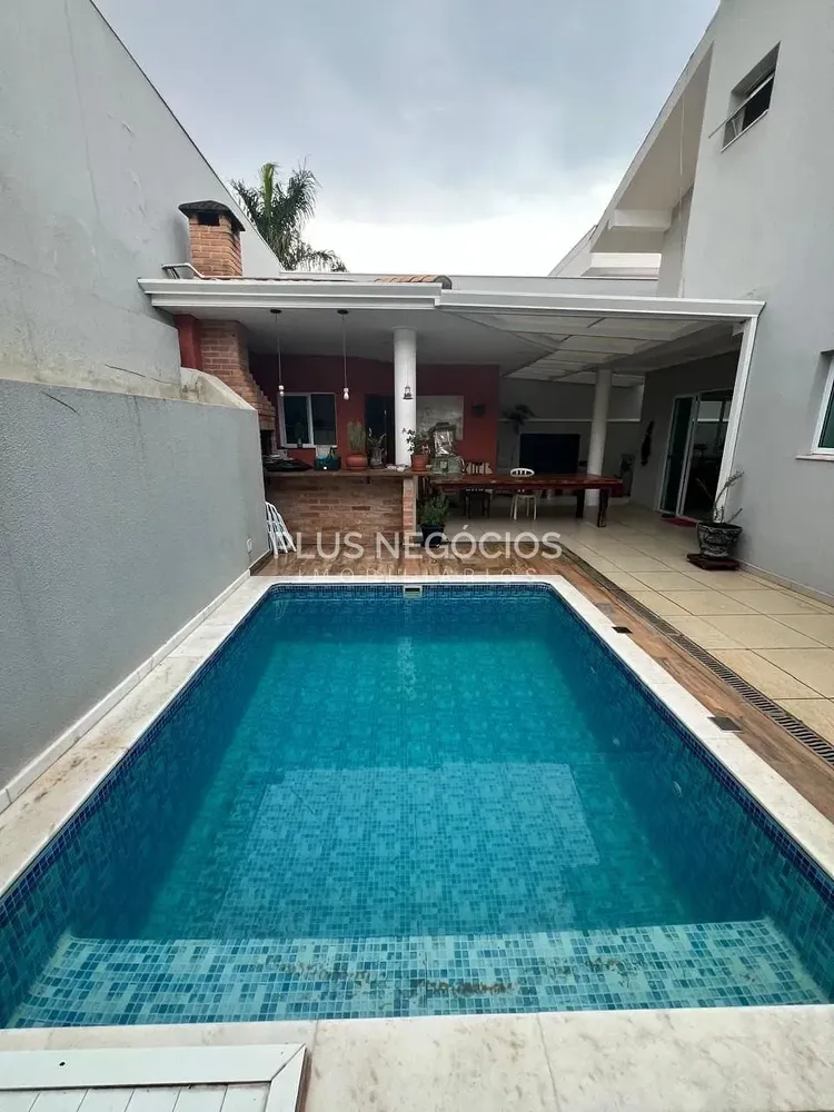Casa, 3 quartos, 300 m² - Foto 8