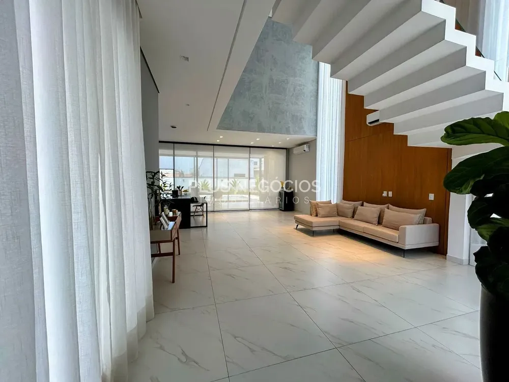 Casa, 3 quartos, 360 m² - Foto 2