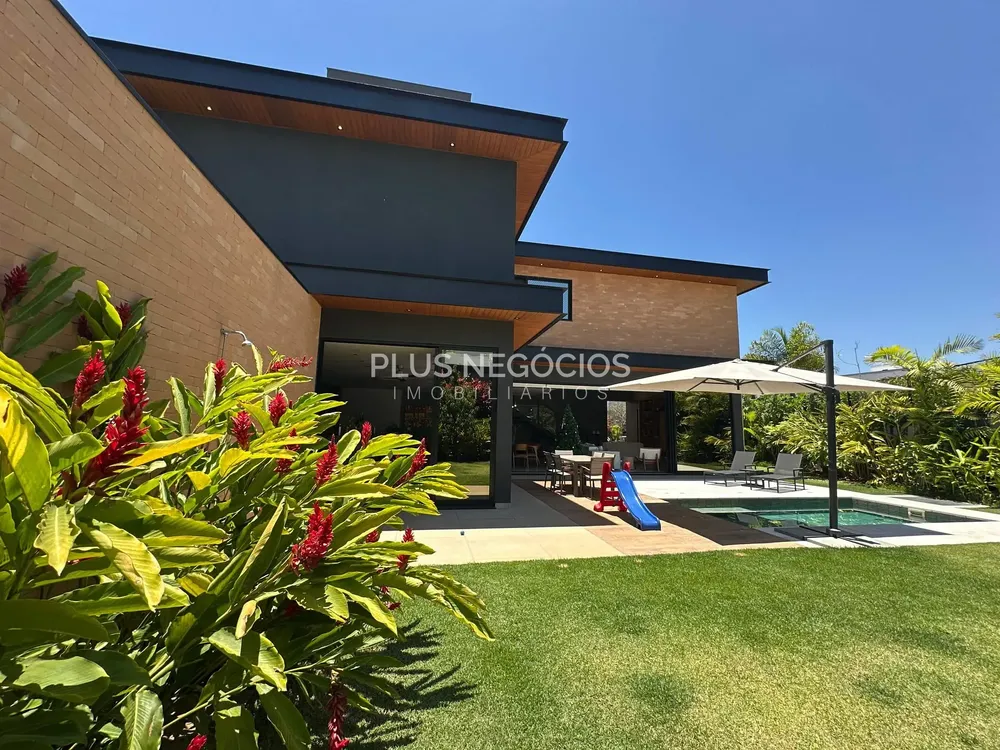 Casa, 4 quartos, 344 m² - Foto 1