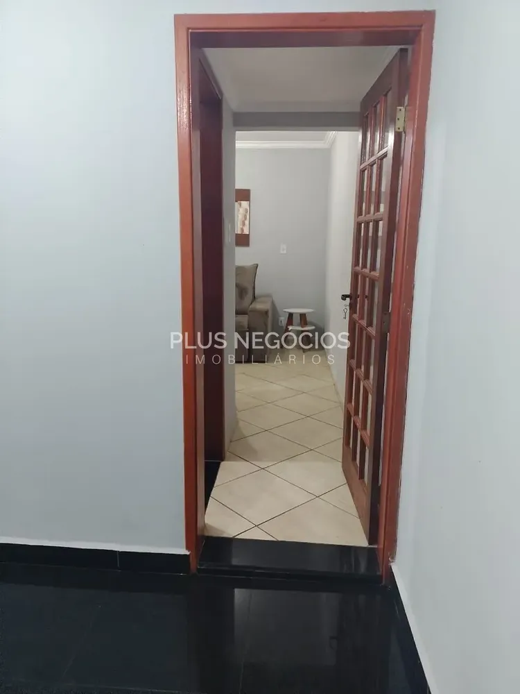 Casa, 3 quartos, 200 m² - Foto 8