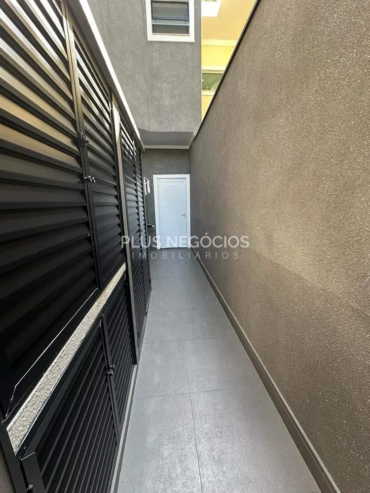 Sobrado, 3 quartos, 270 m² - Foto 1