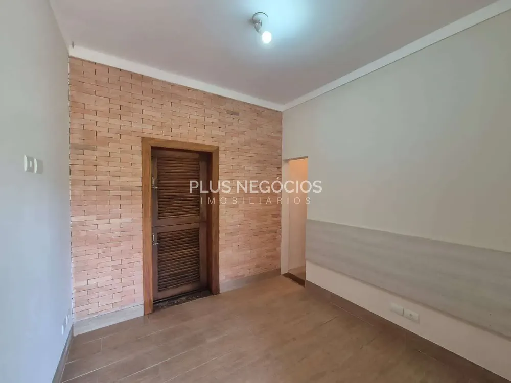 Casa, 3 quartos, 219 m² - Foto 11