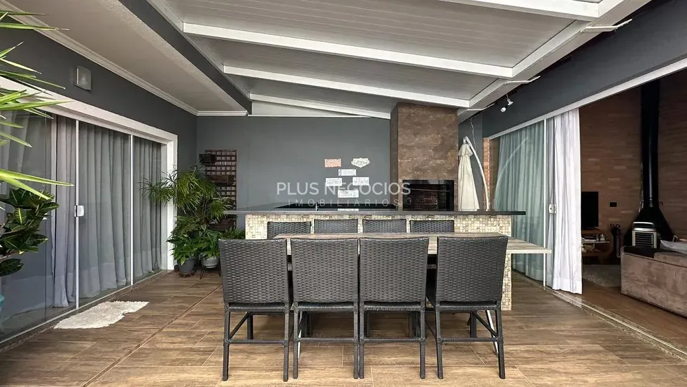 Casa, 3 quartos, 310 m² - Foto 3