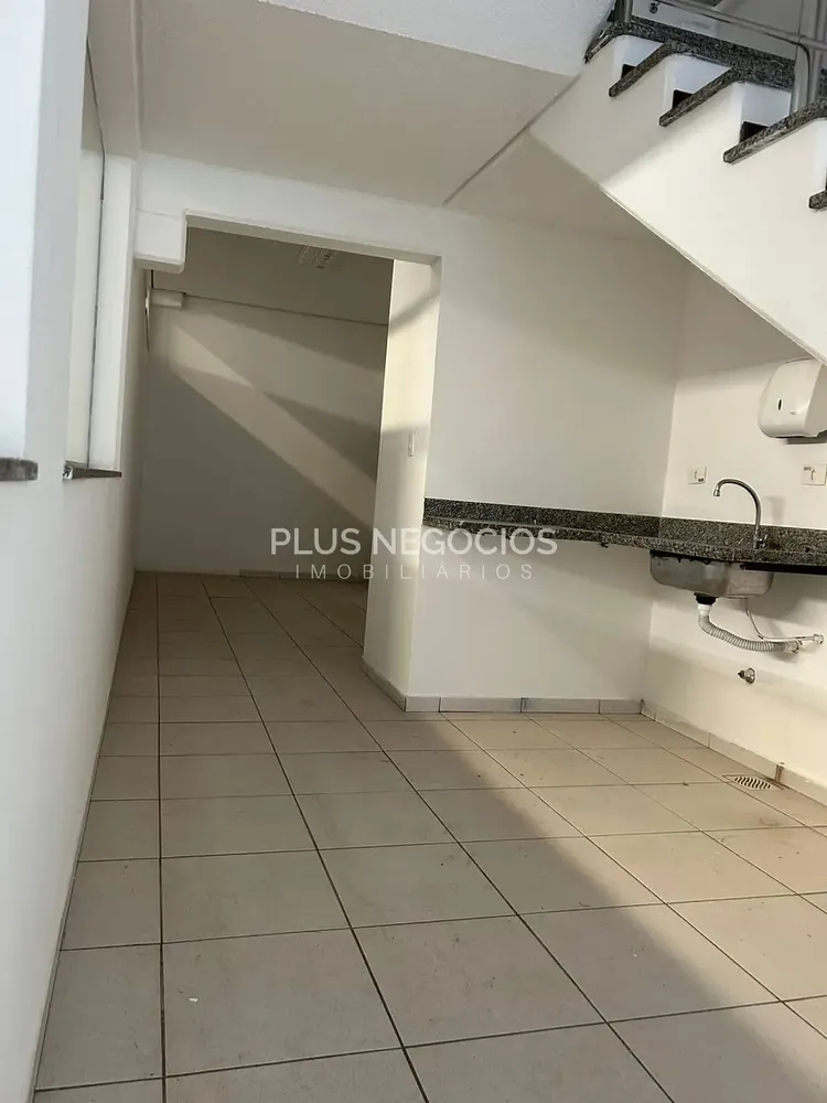 Depósito-Galpão, 640 m² - Foto 4