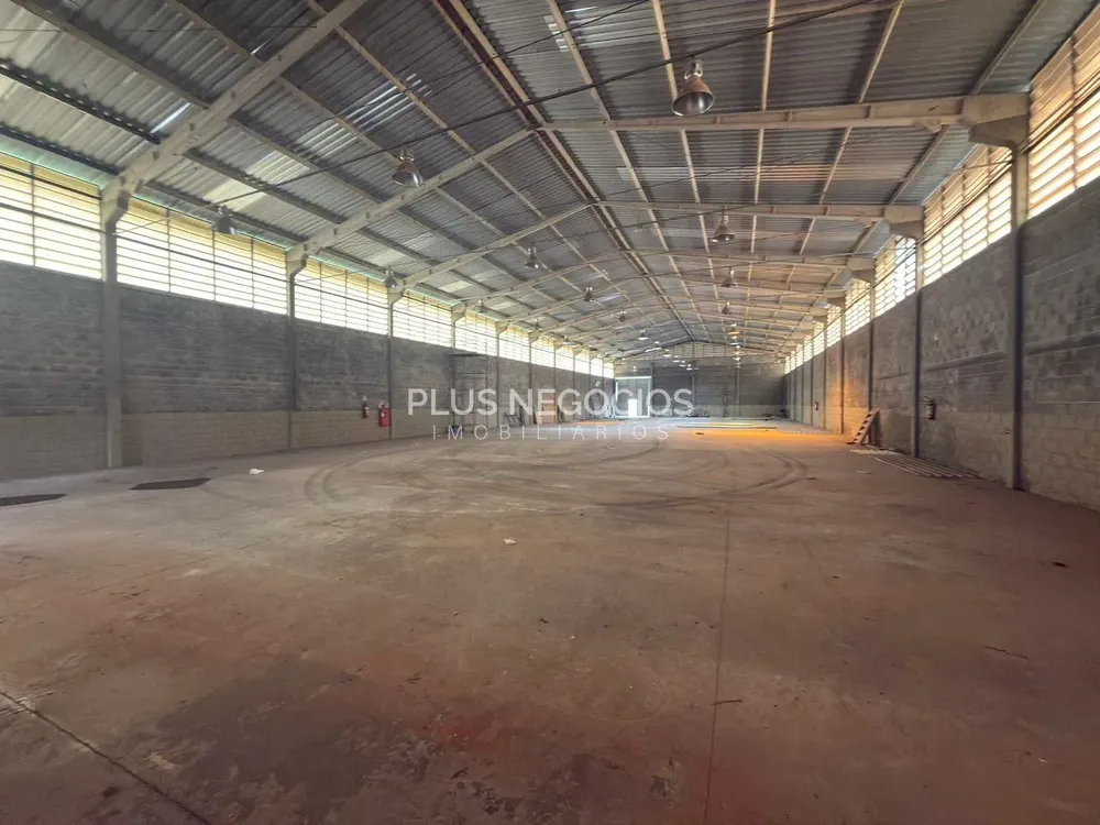Depósito-Galpão, 1500 m² - Foto 1