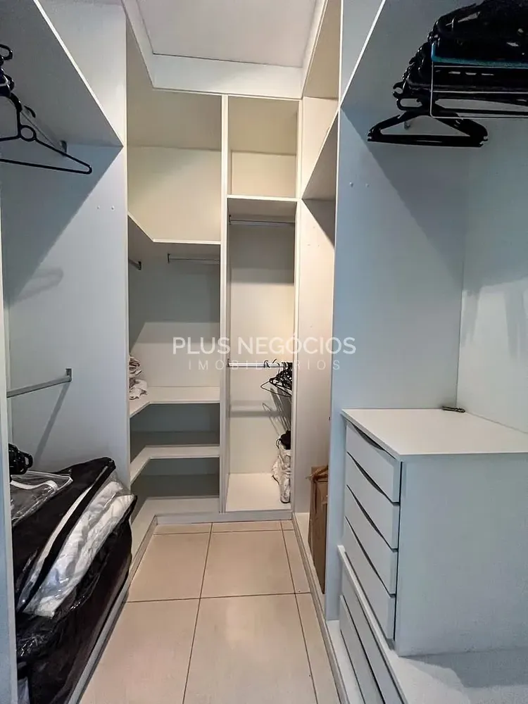 Casa, 3 quartos, 267 m² - Foto 3