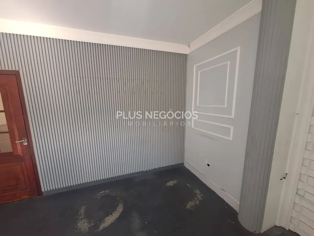 Depósito-Galpão, 212 m² - Foto 2