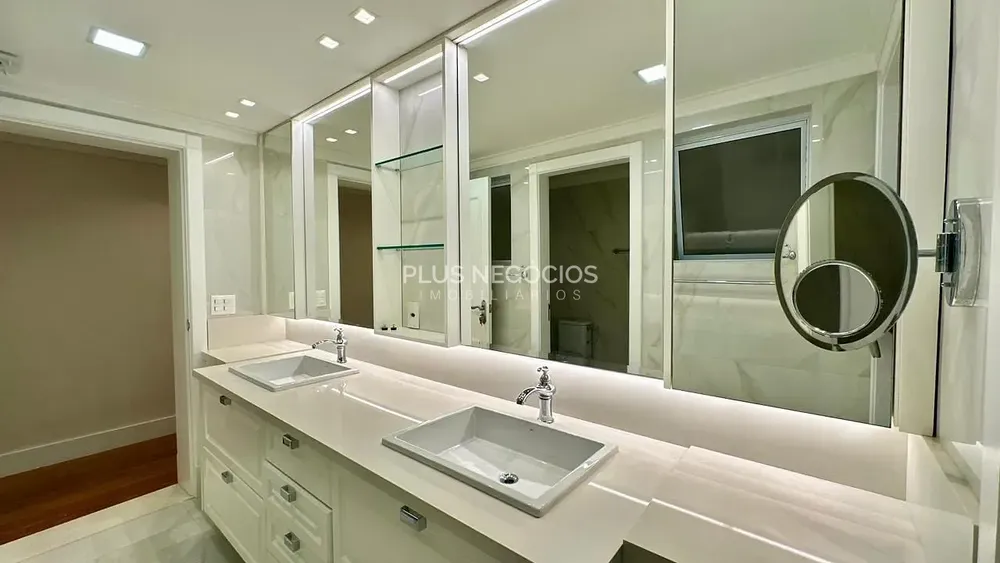 Apartamento, 3 quartos, 342 m² - Foto 11
