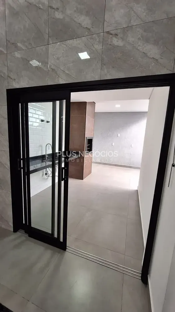 Casa, 3 quartos, 114 m² - Foto 2