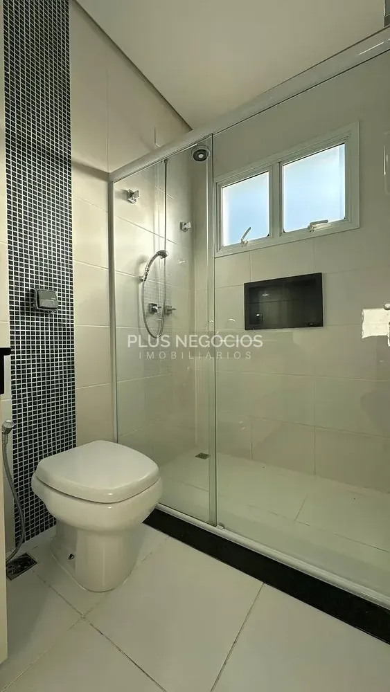 Casa, 4 quartos, 340 m² - Foto 2