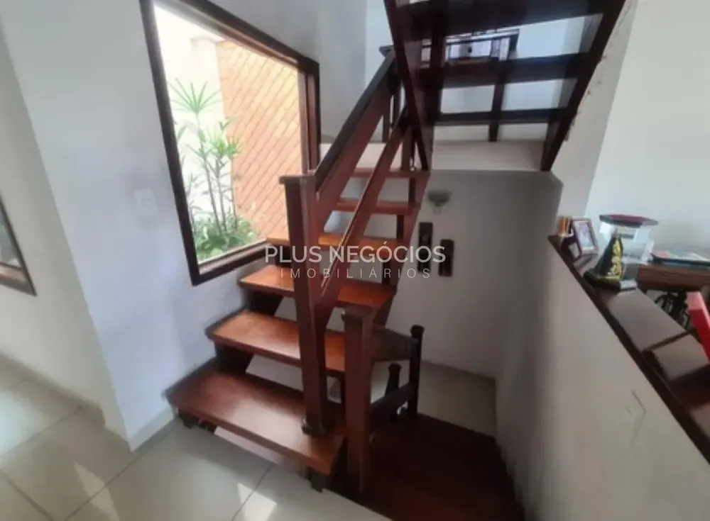 Casa, 3 quartos, 254 m² - Foto 3