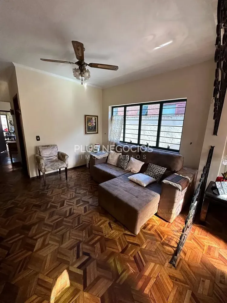 Casa, 3 quartos, 230 m² - Foto 1