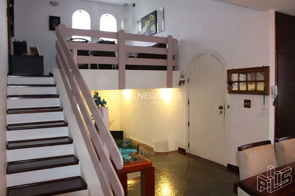 Casa, 4 quartos, 250 m² - Foto 4